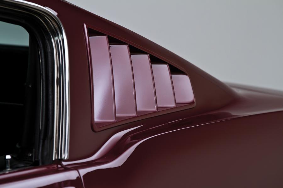  Ford Mustang 2+2 Fastback Red 1965 года  (фото 13 из 23)